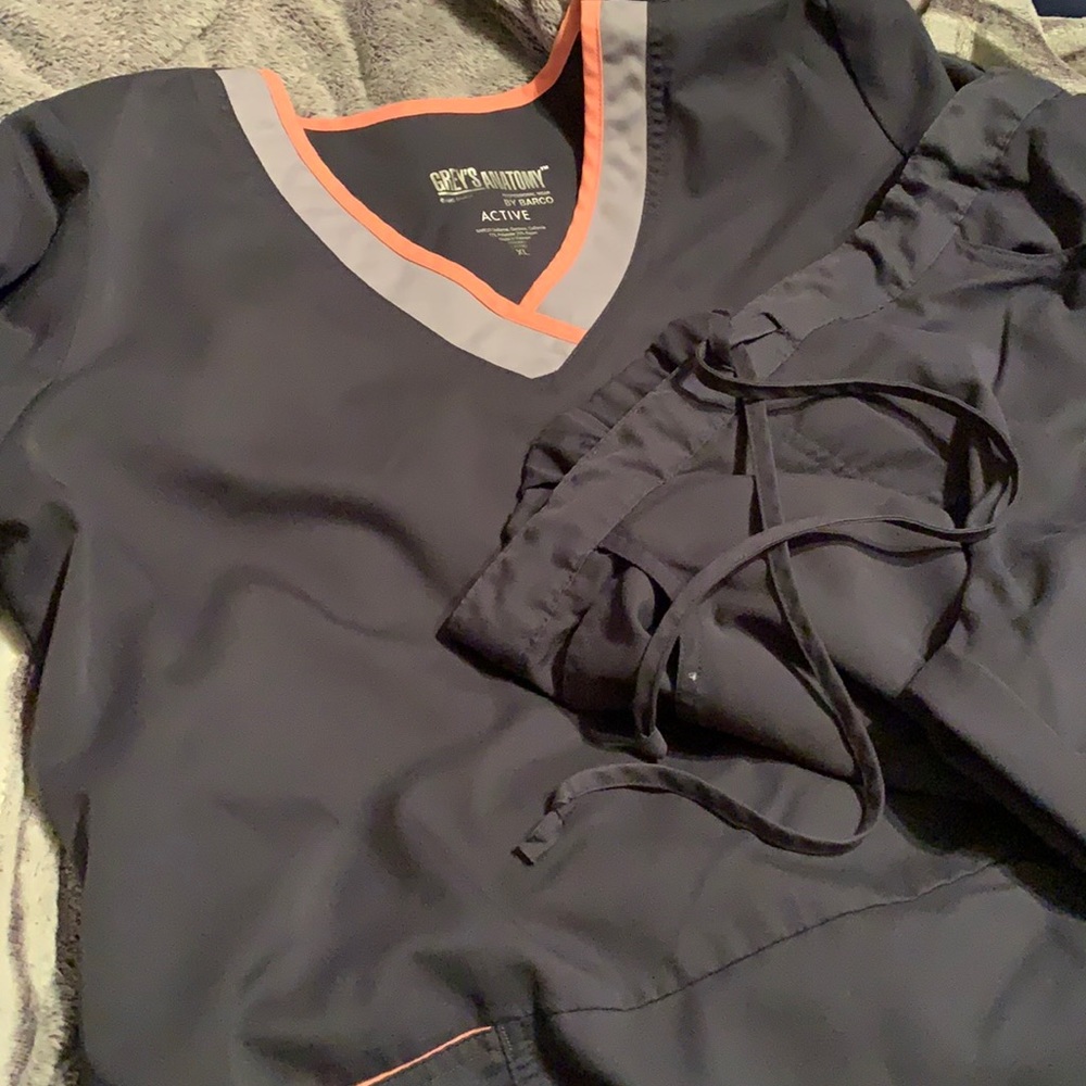 Grey’s Anatomy scrub set